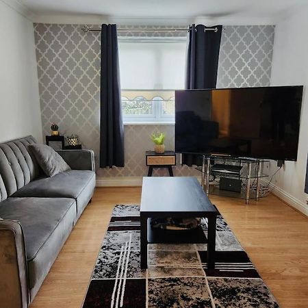 Rgm Hatfield 2 Bedroom Apartment 외부 사진
