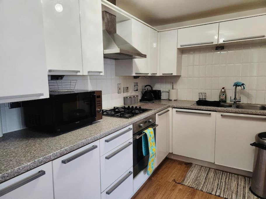 Rgm Hatfield 2 Bedroom Apartment 외부 사진